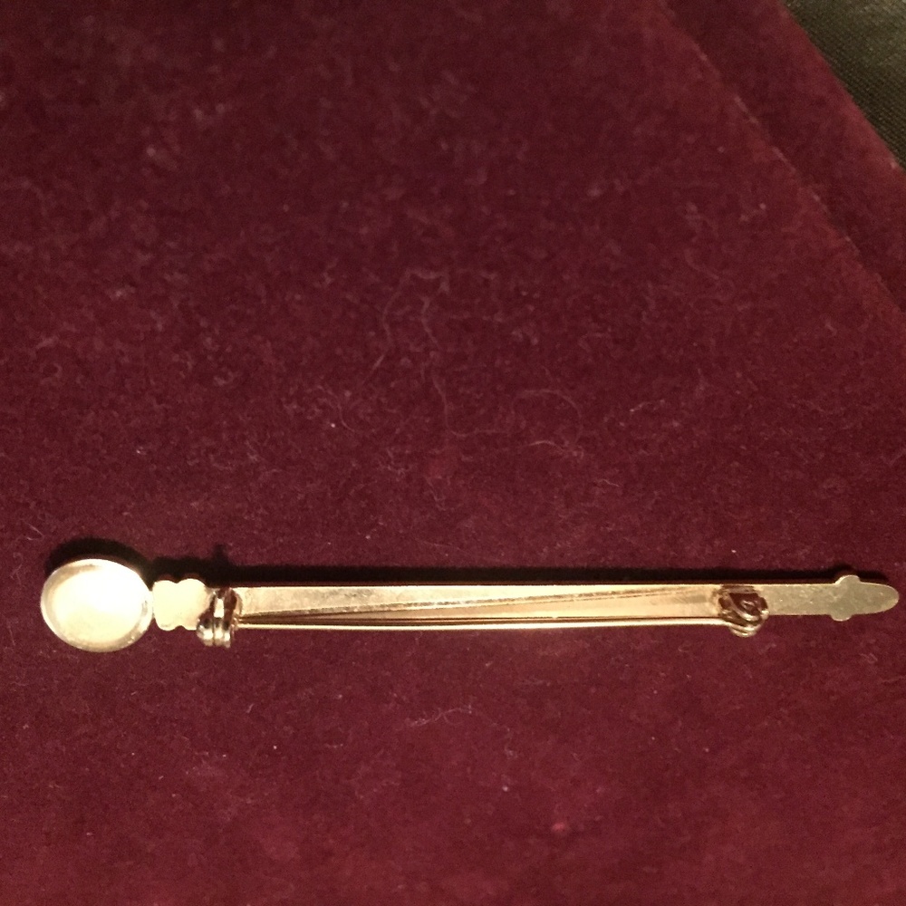 Pin - Picture 2 of 2